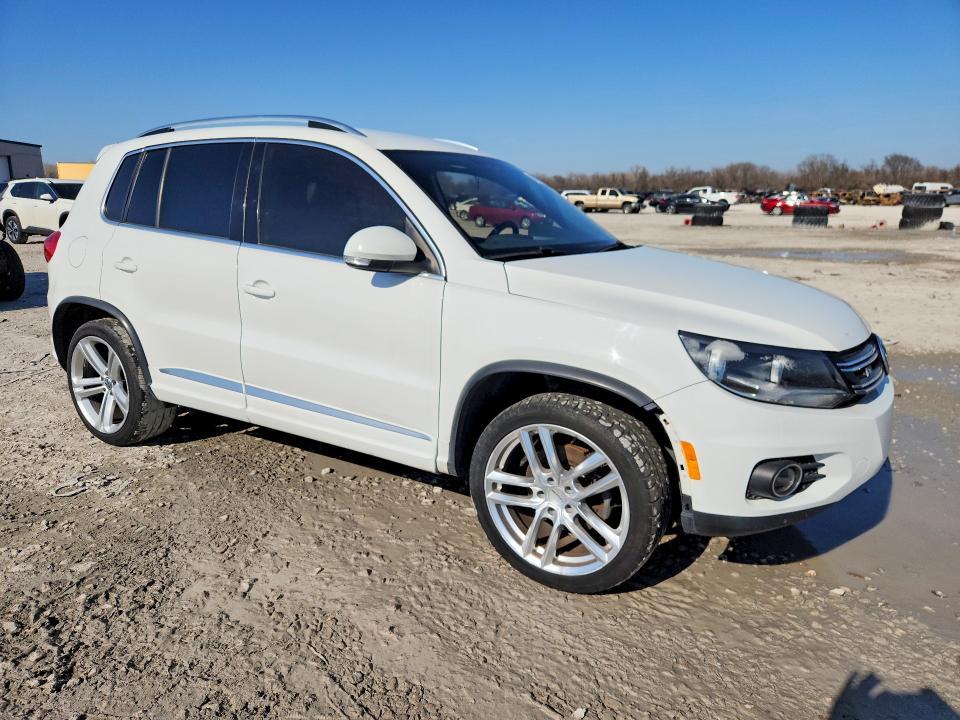 2016 Volkswagen Tiguan s