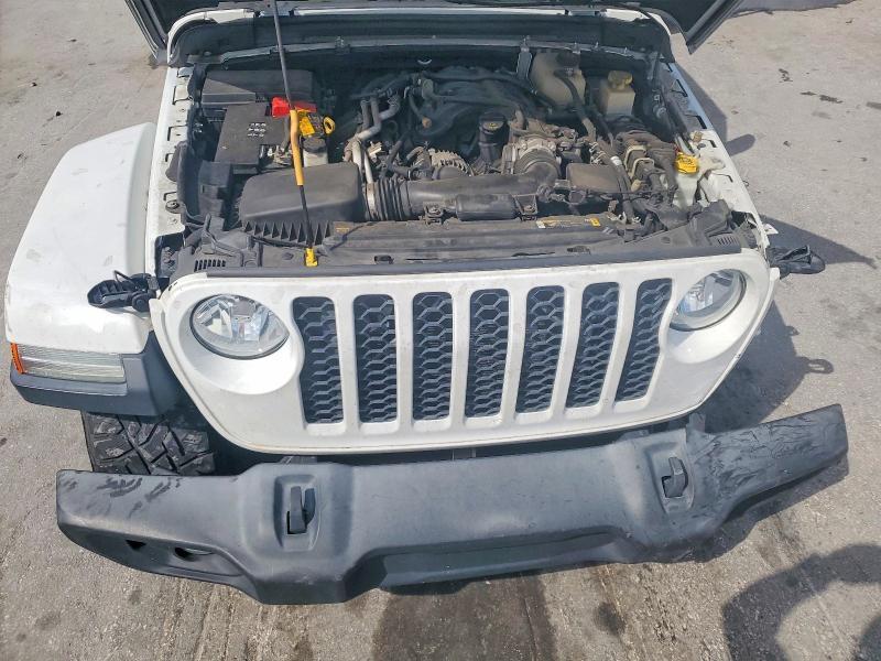 2022 Jeep Gladiator Sport