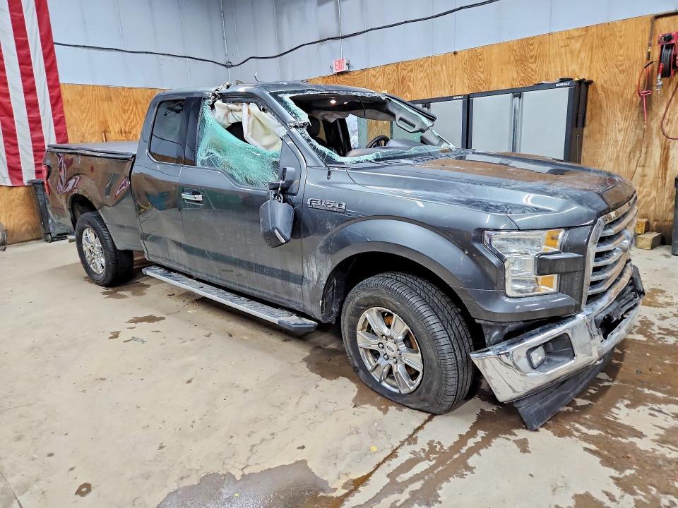 2017 Ford F150 Super cab