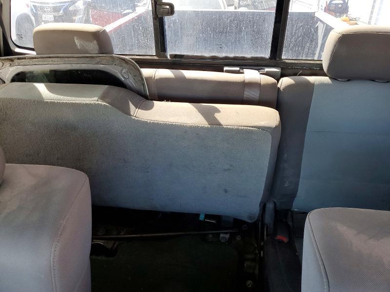 2005 Nissan Titan XE