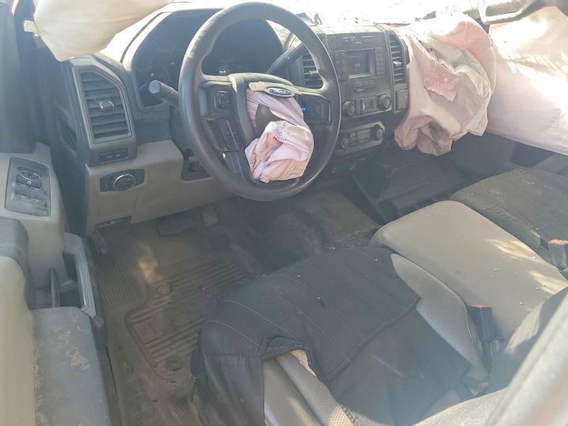 2022 Ford F550 Super Duty Flatbed Truck