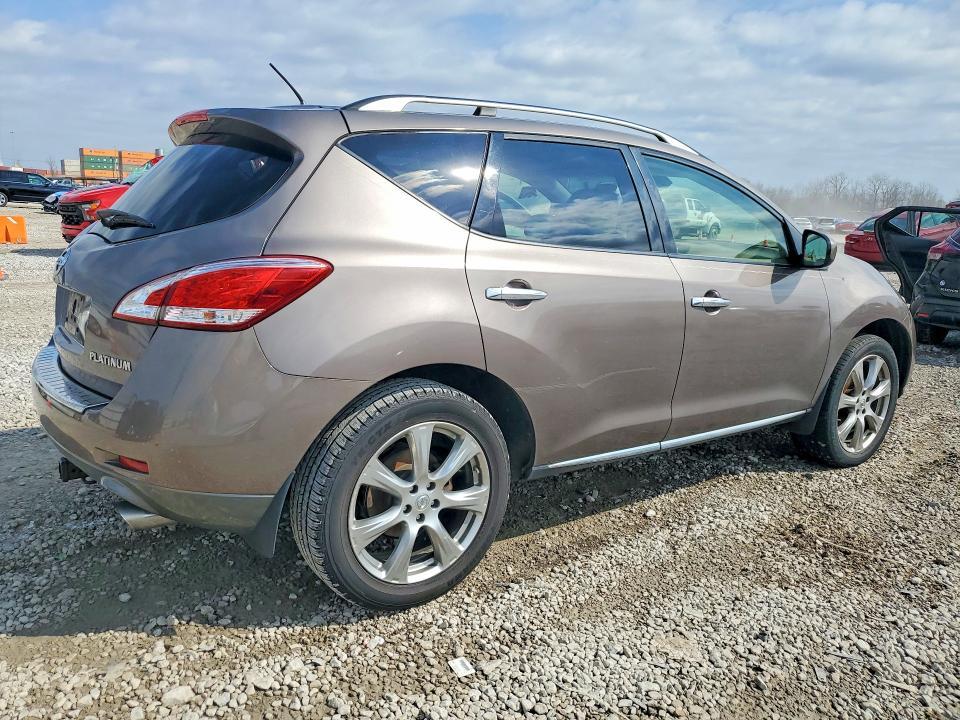 2013 Nissan Murano s