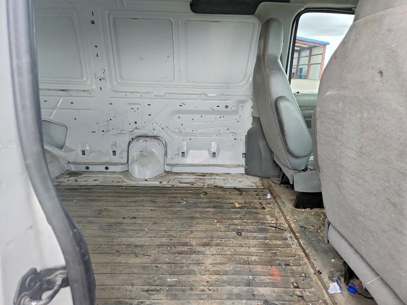2014 Ford Econoline E250 van