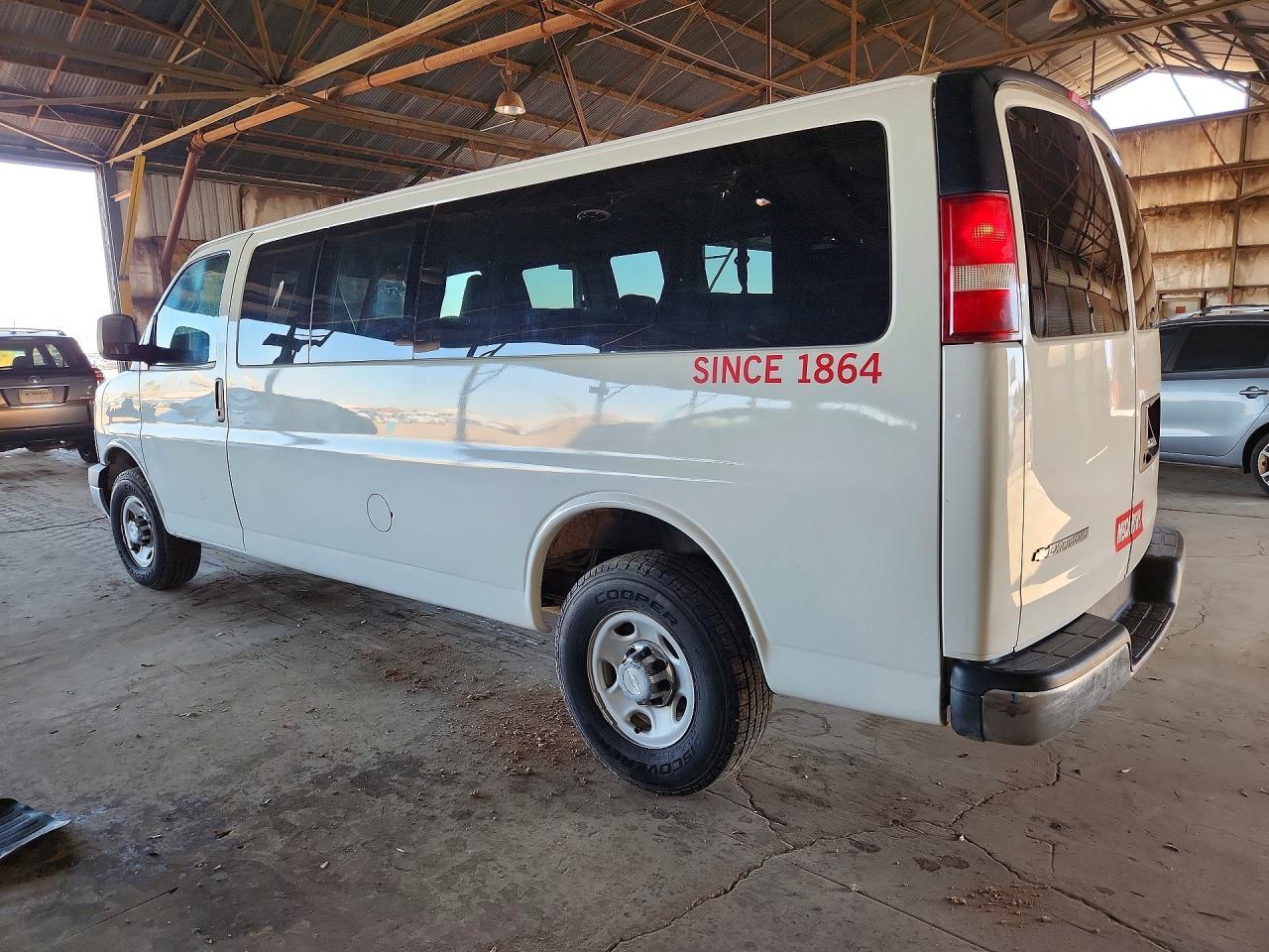 2017 Chevrolet Express G3500 LT