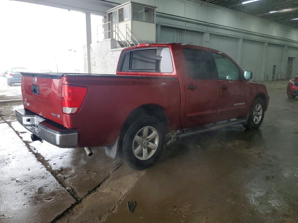 2014 Nissan Titan SV