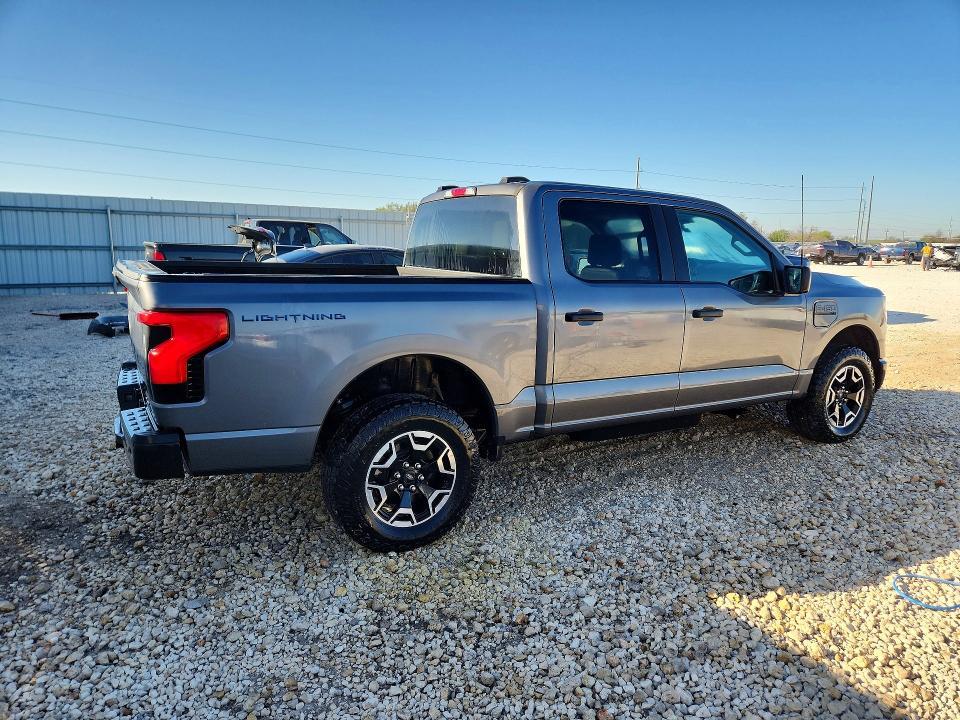 2022 Ford F150 Lightning PRO