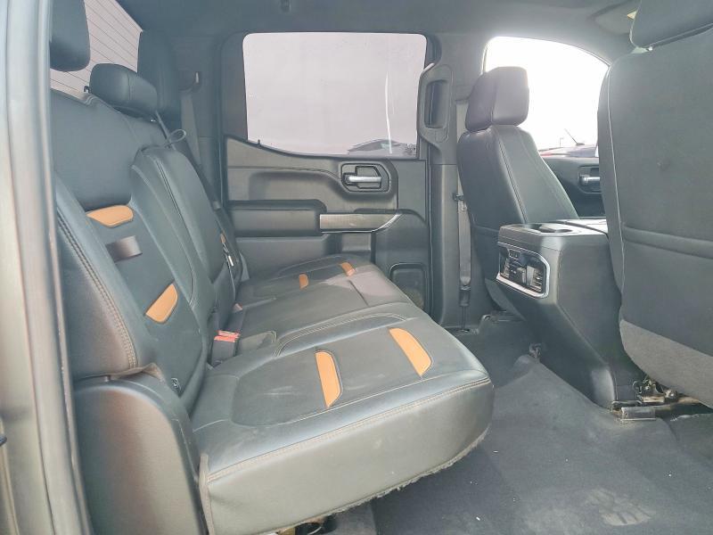 2021 GMC Sierra K1500 AT4