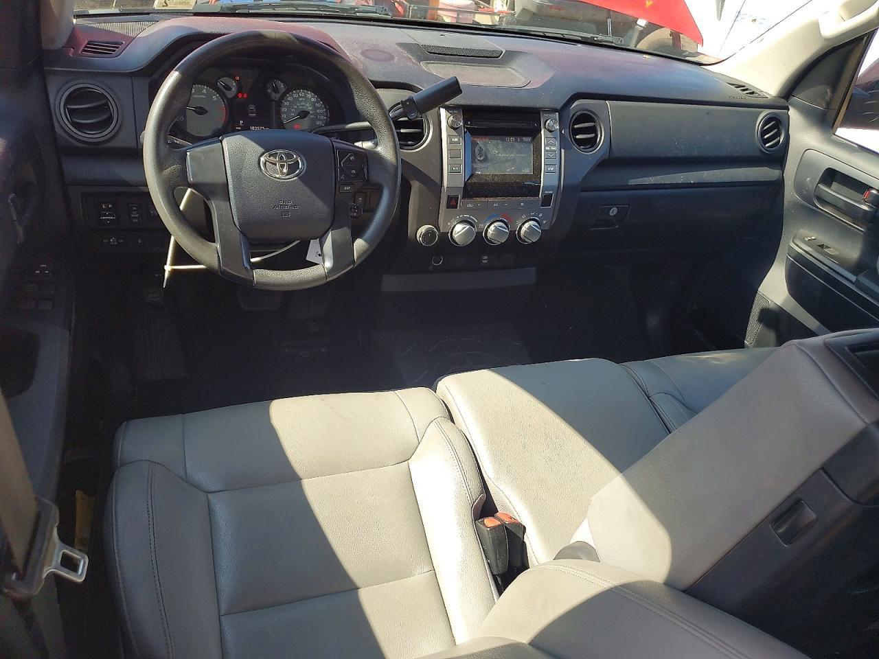 2014 Toyota Tundra SR