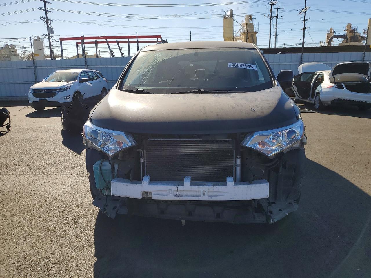 2017 Nissan Quest sv