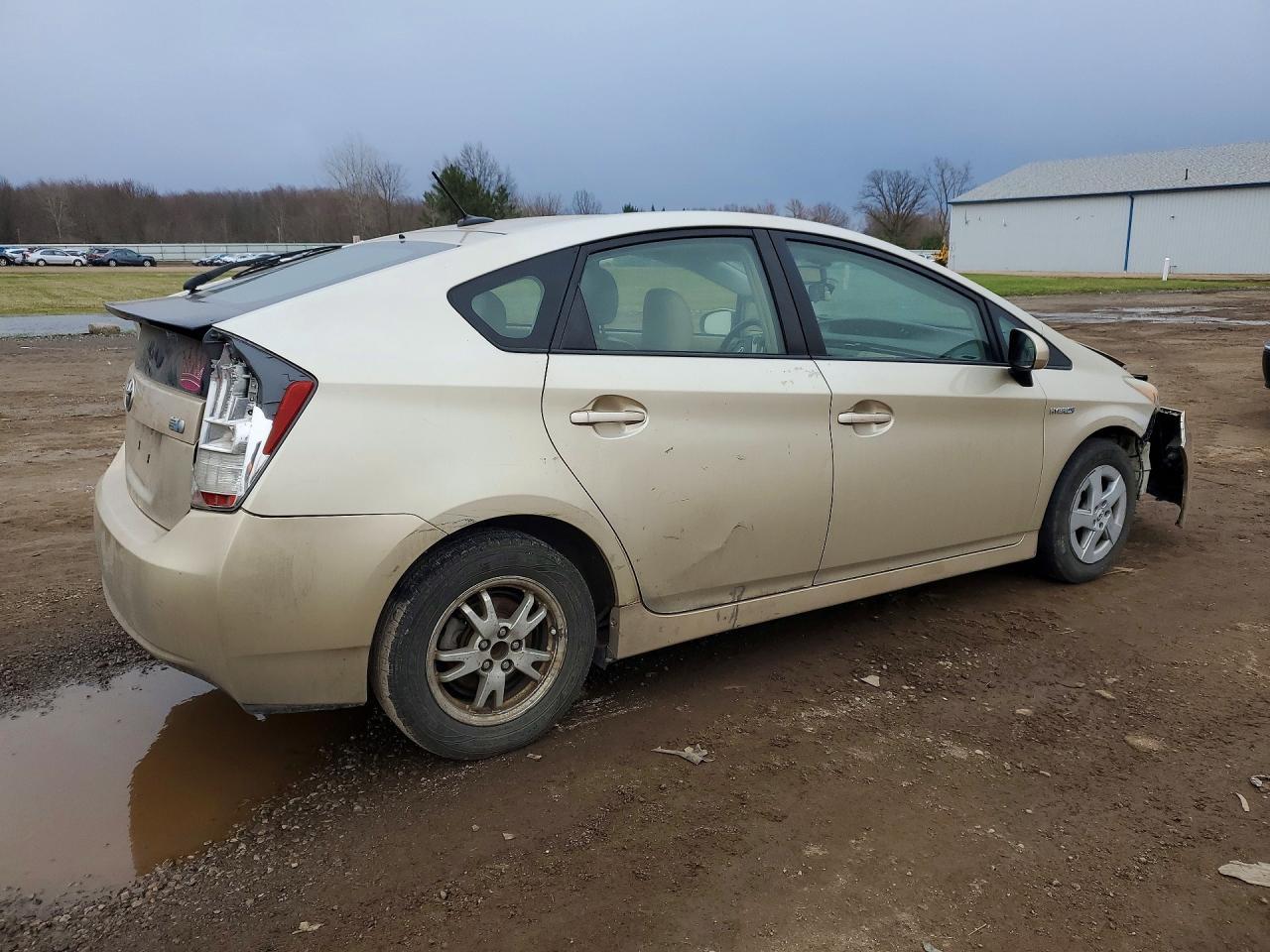 2010 Toyota Prius iv