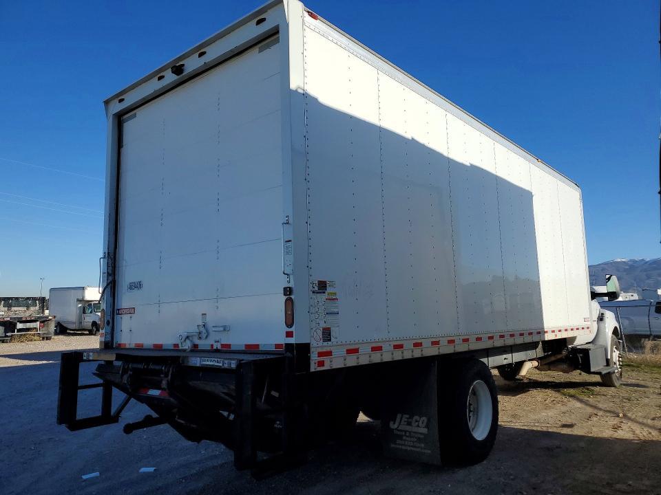 2019 Ford F750 Super Duty box Truck
