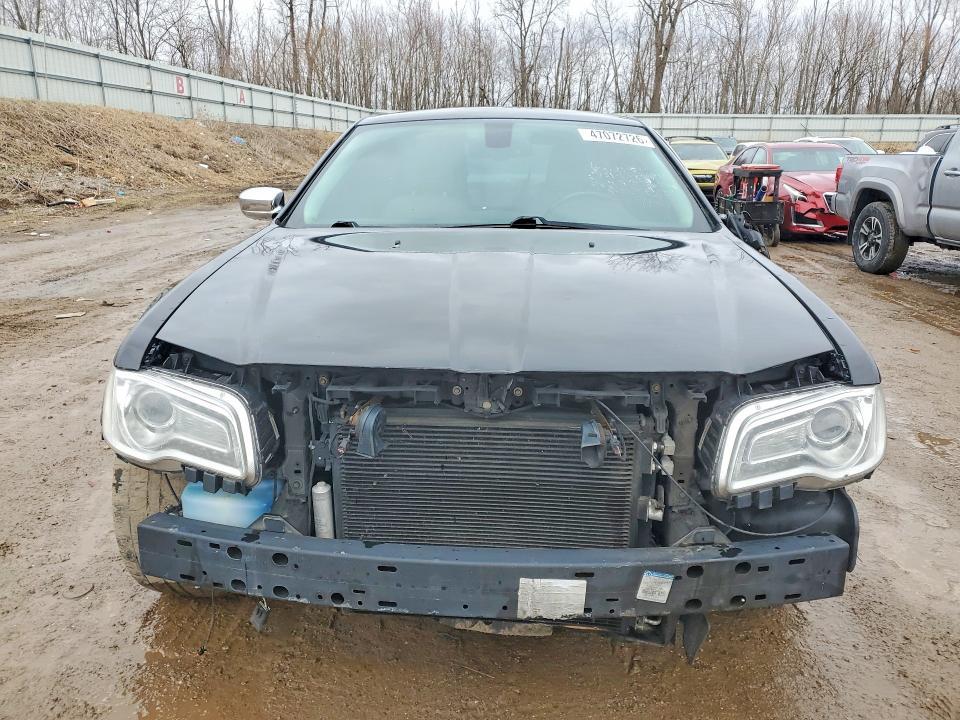 2016 Chrysler 300c