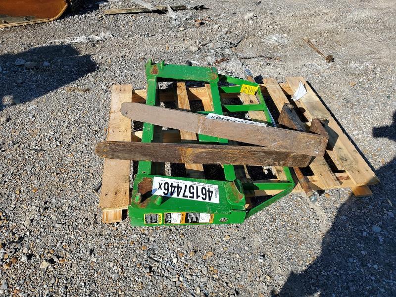 2024 John Deere AP13F-Forks