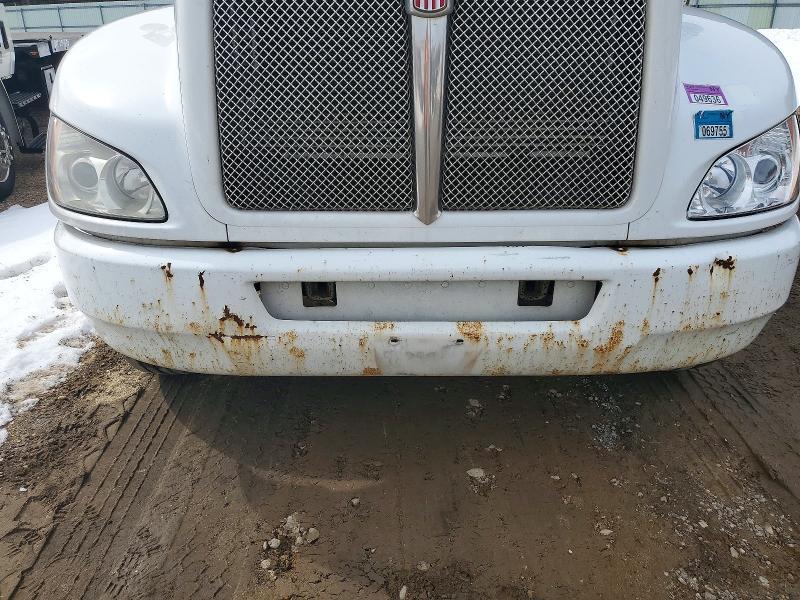 2017 Kenworth T330 box Truck