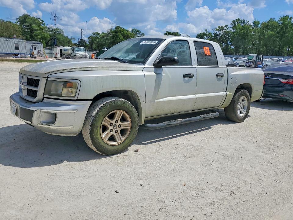 2011 Dodge Dakota slt