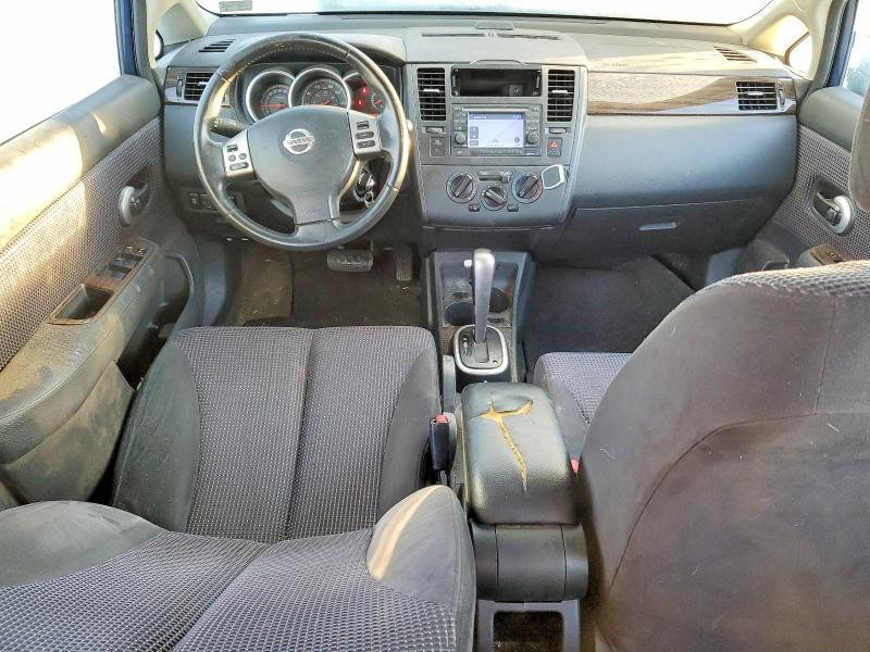 2011 Nissan Versa 1.8 s