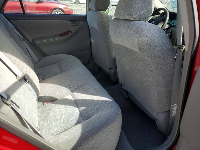 2004 Toyota Corolla le