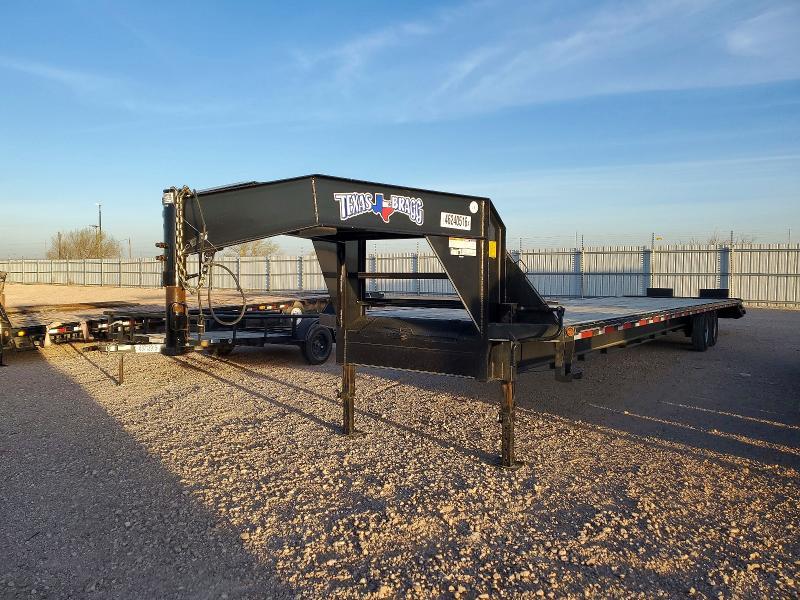 2025 Texas Bragg ED355OTWGN14 Equipment Trailer