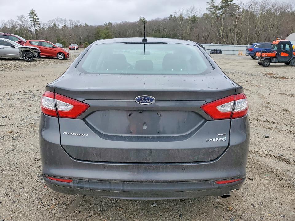 2015 Ford Fusion se Hybrid