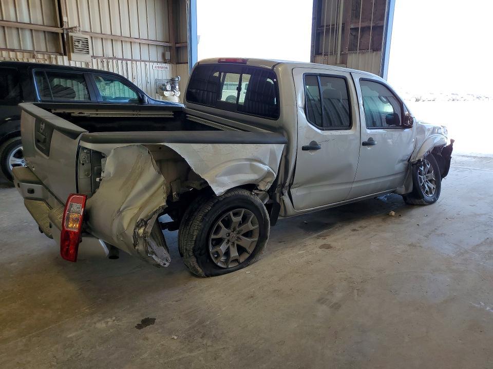 2020 Nissan Frontier SV
