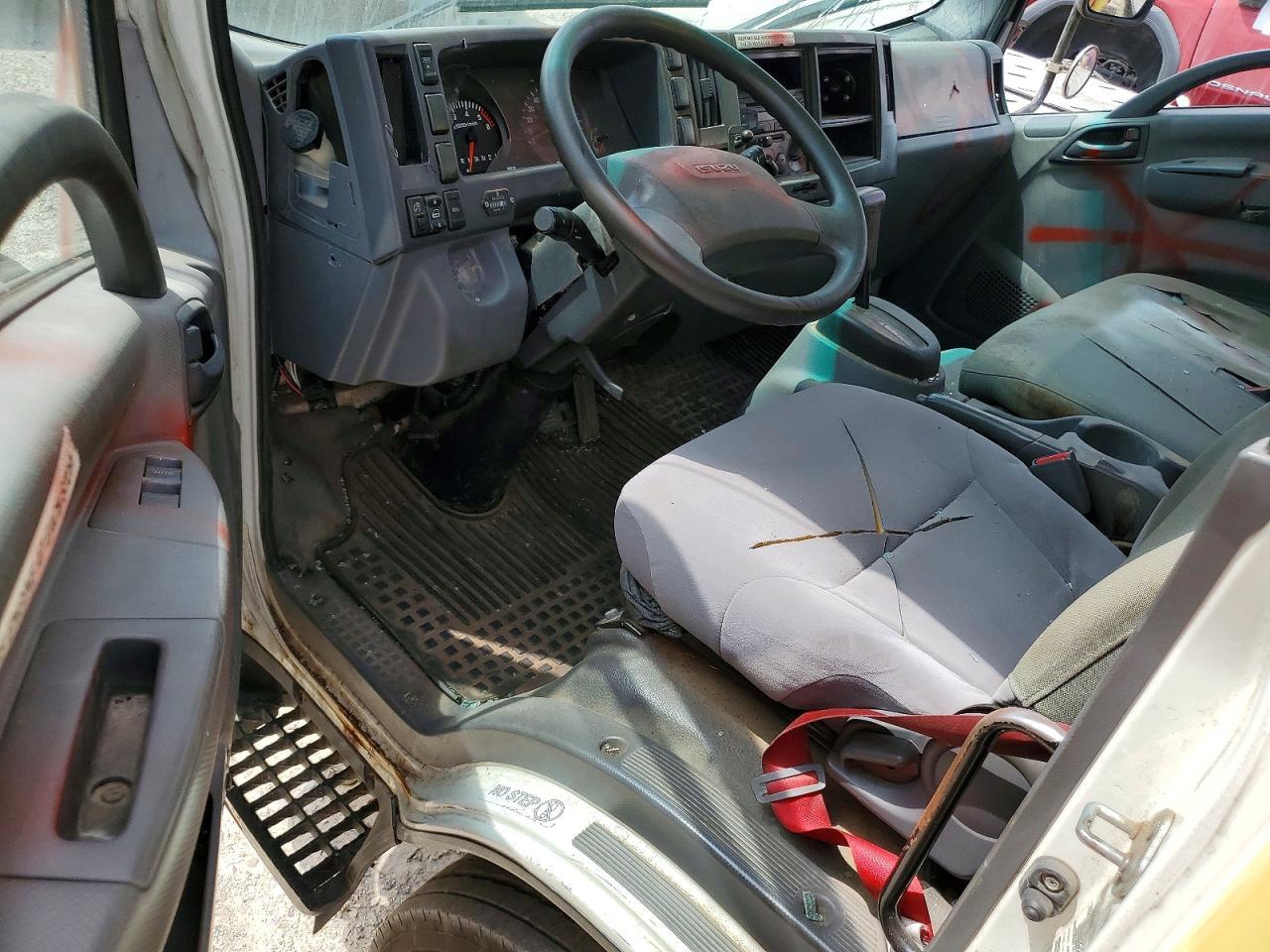 2017 Isuzu NPR HD Utility / Service Truck