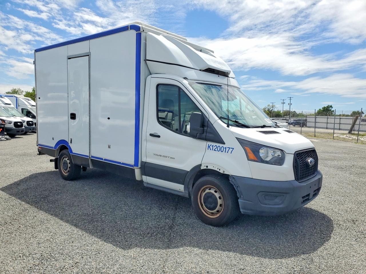 2020 Ford Transit Delivery Truck