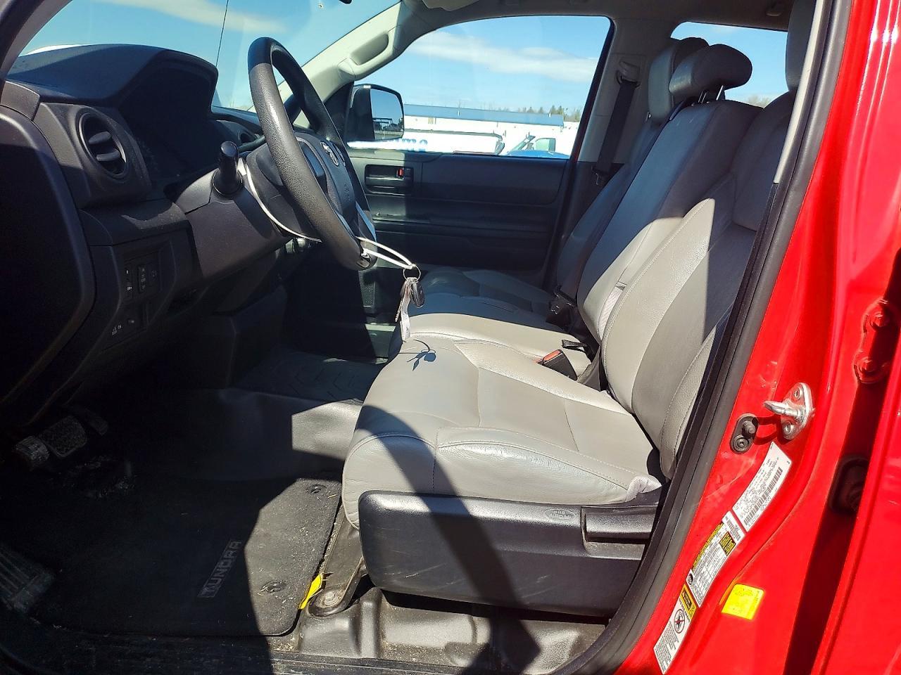 2014 Toyota Tundra SR