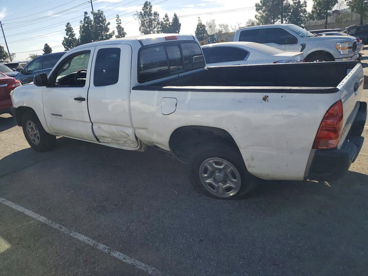 2014 Toyota Tacoma Base