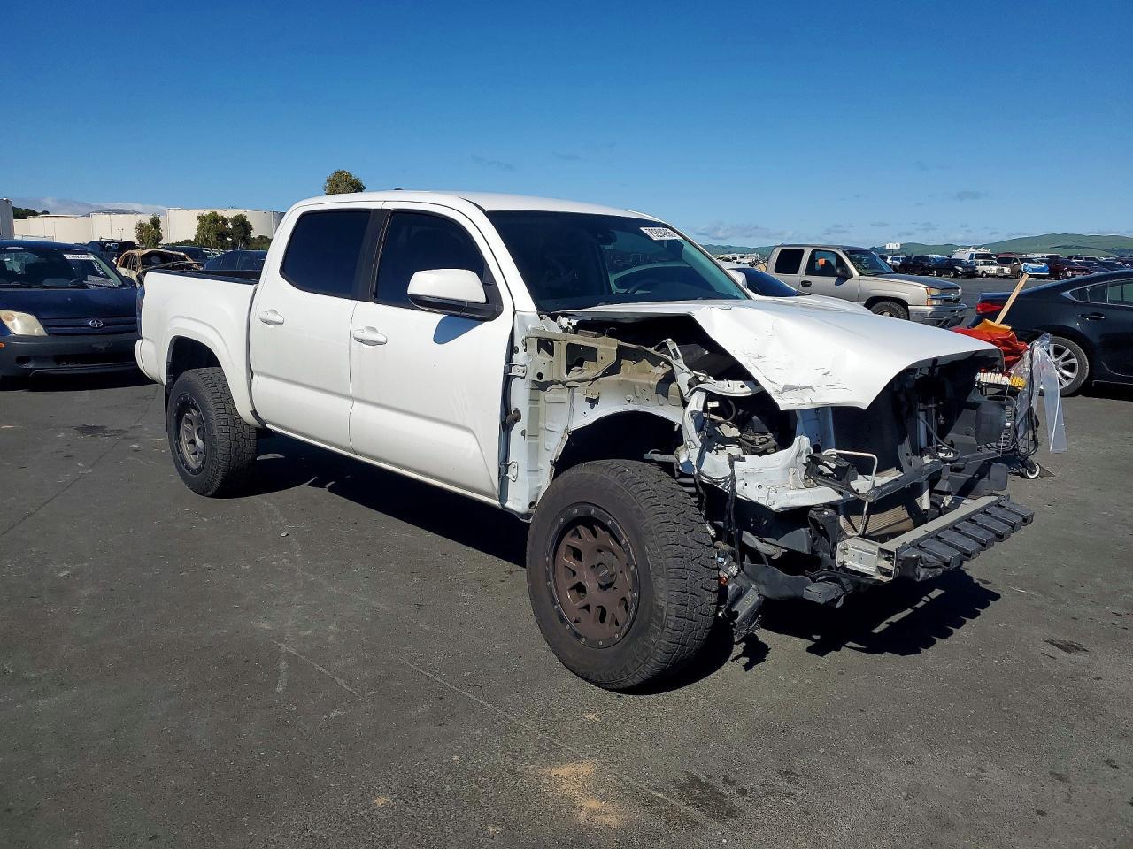 2019 Toyota Tacoma SR