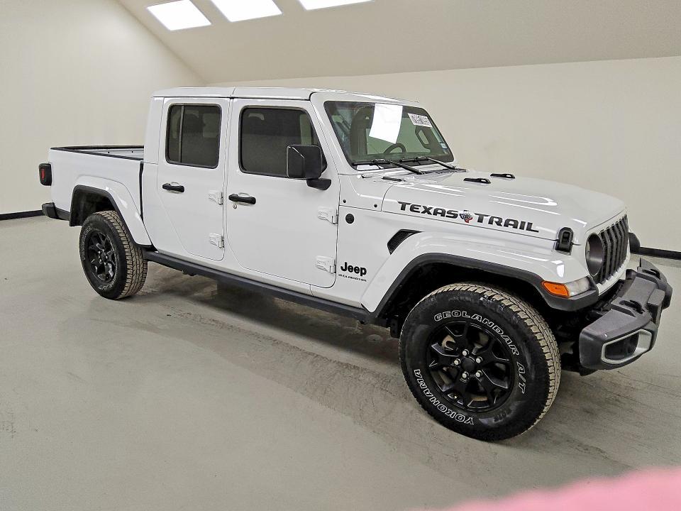 2024 Jeep Gladiator Sport