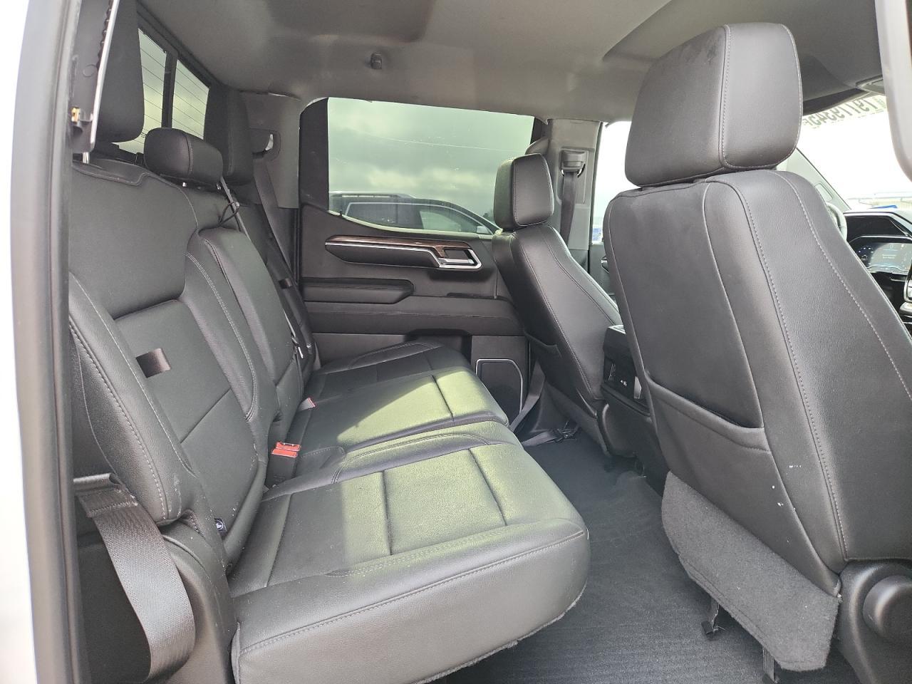 2022 Chevrolet Silverado K1500 RST