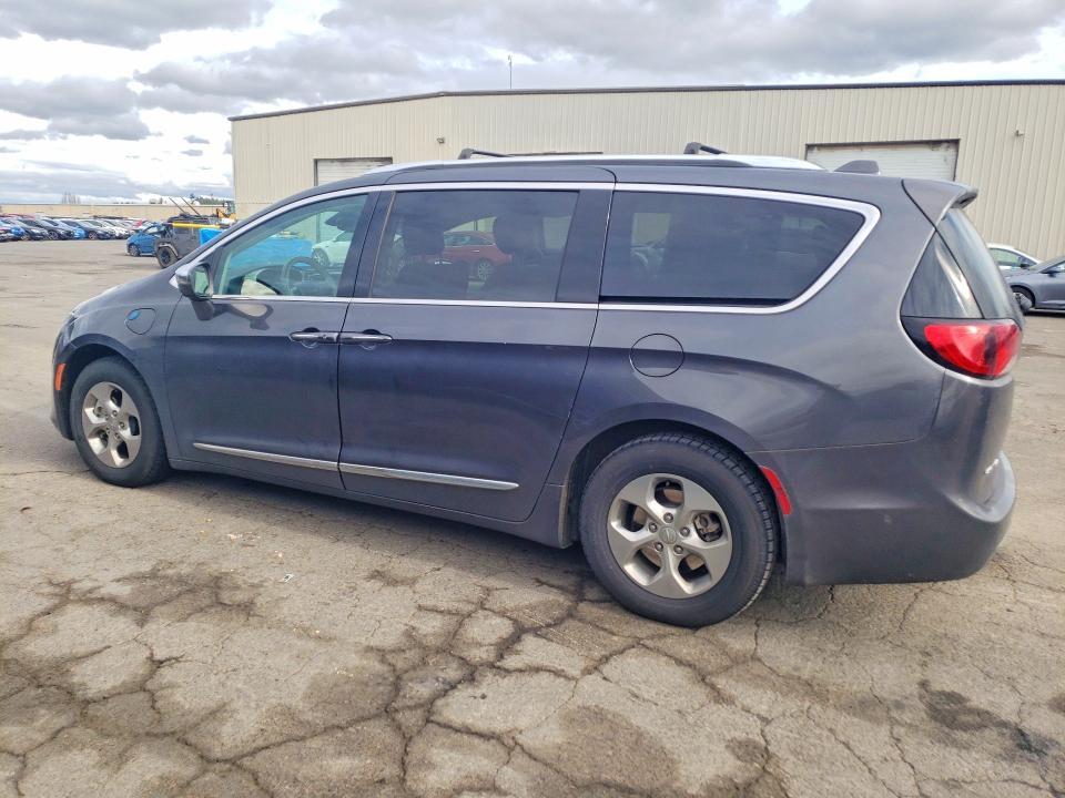 2018 Chrysler Pacifica Hybrid Limited