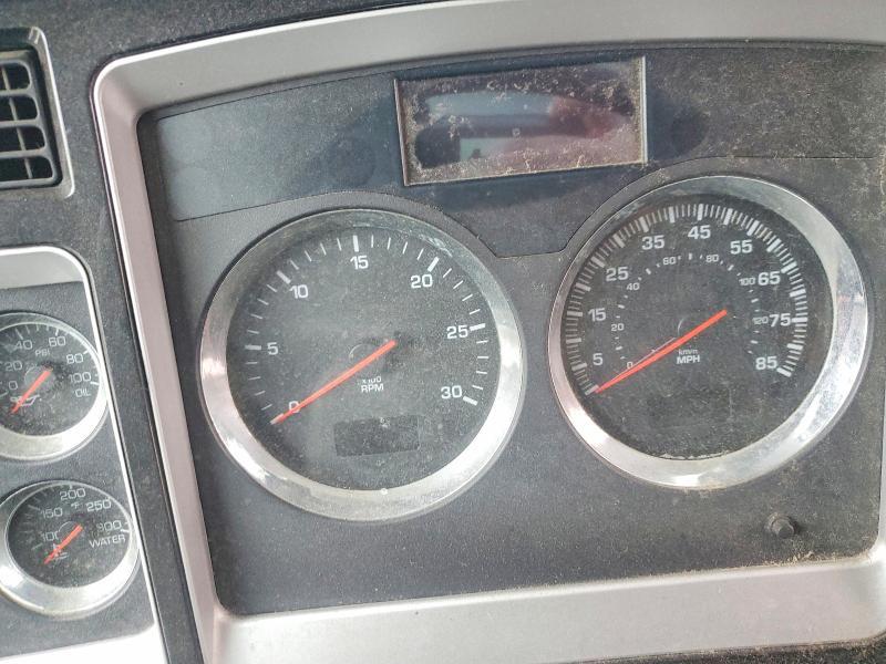 2013 Kenworth T660 Semi Truck