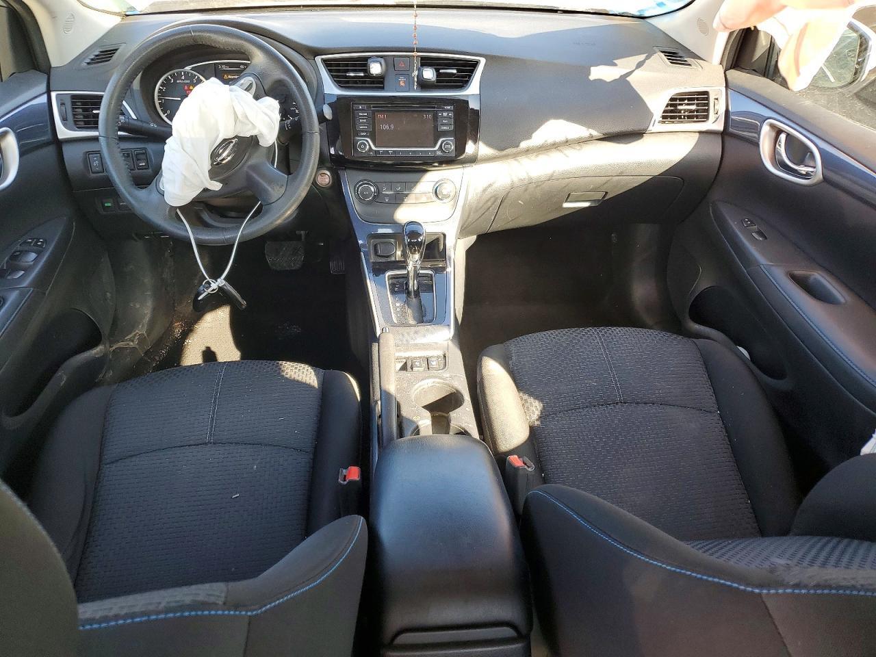 2016 Nissan Sentra sr