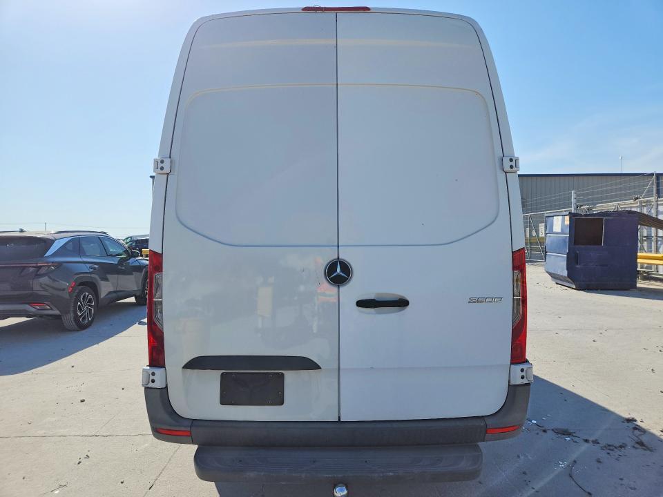 2019 Mercedes-Benz Sprinter 2500