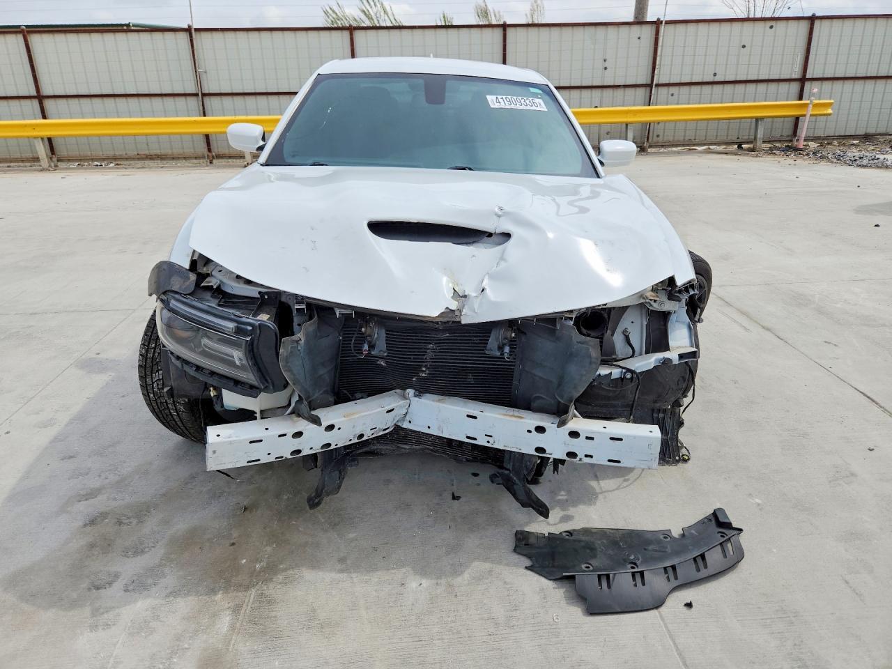 2018 Dodge Charger r