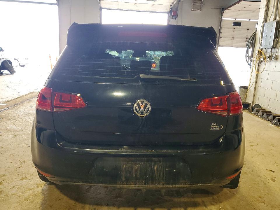 2017 Volkswagen Golf s