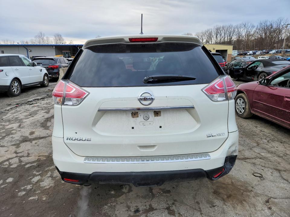 2015 Nissan Rogue sl