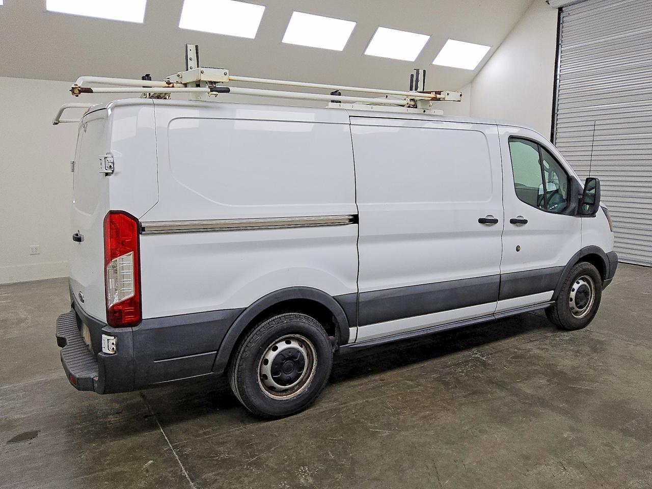 2017 Ford Transit T-150