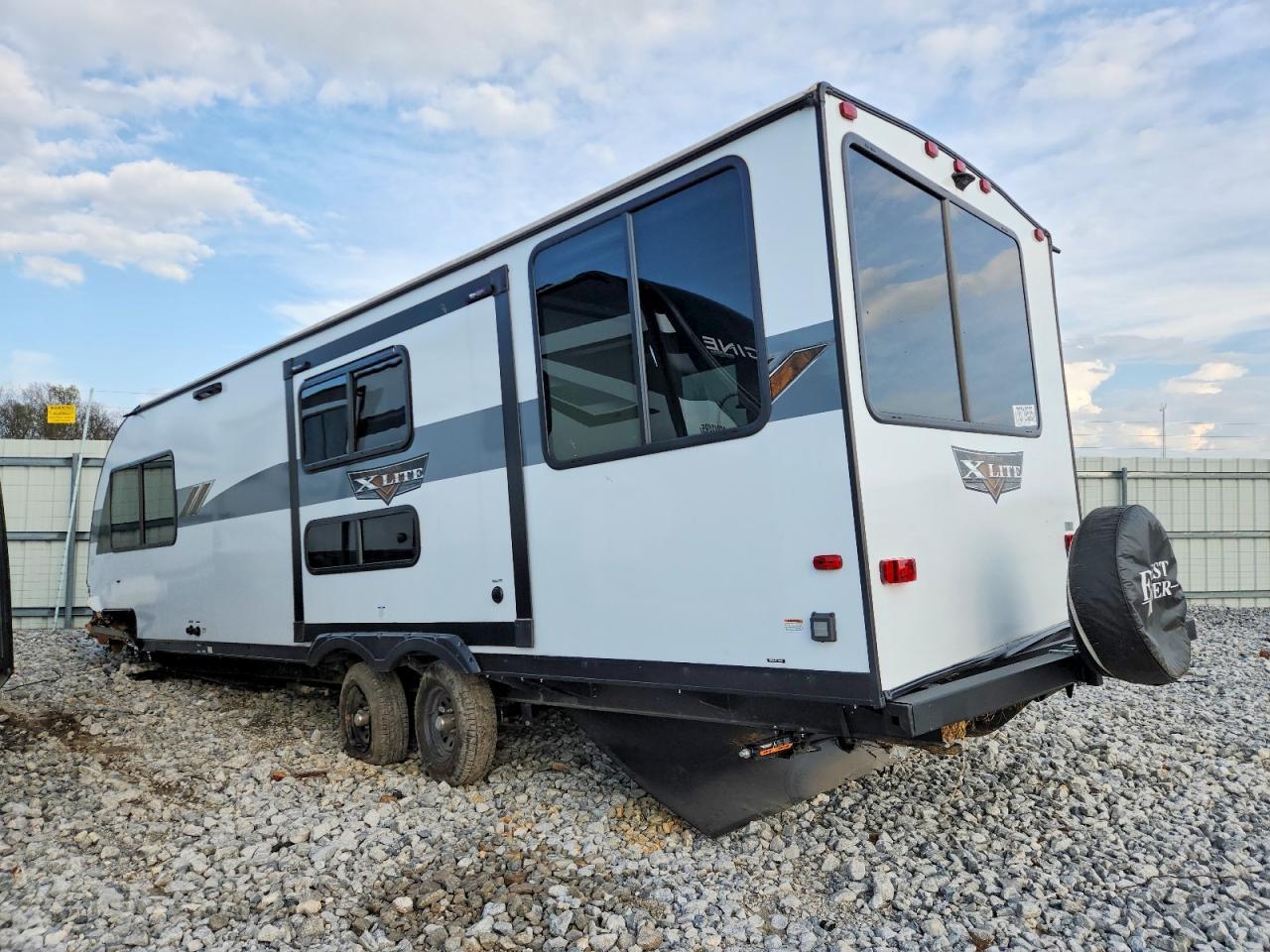 2024 Wildcat Travel Trailer