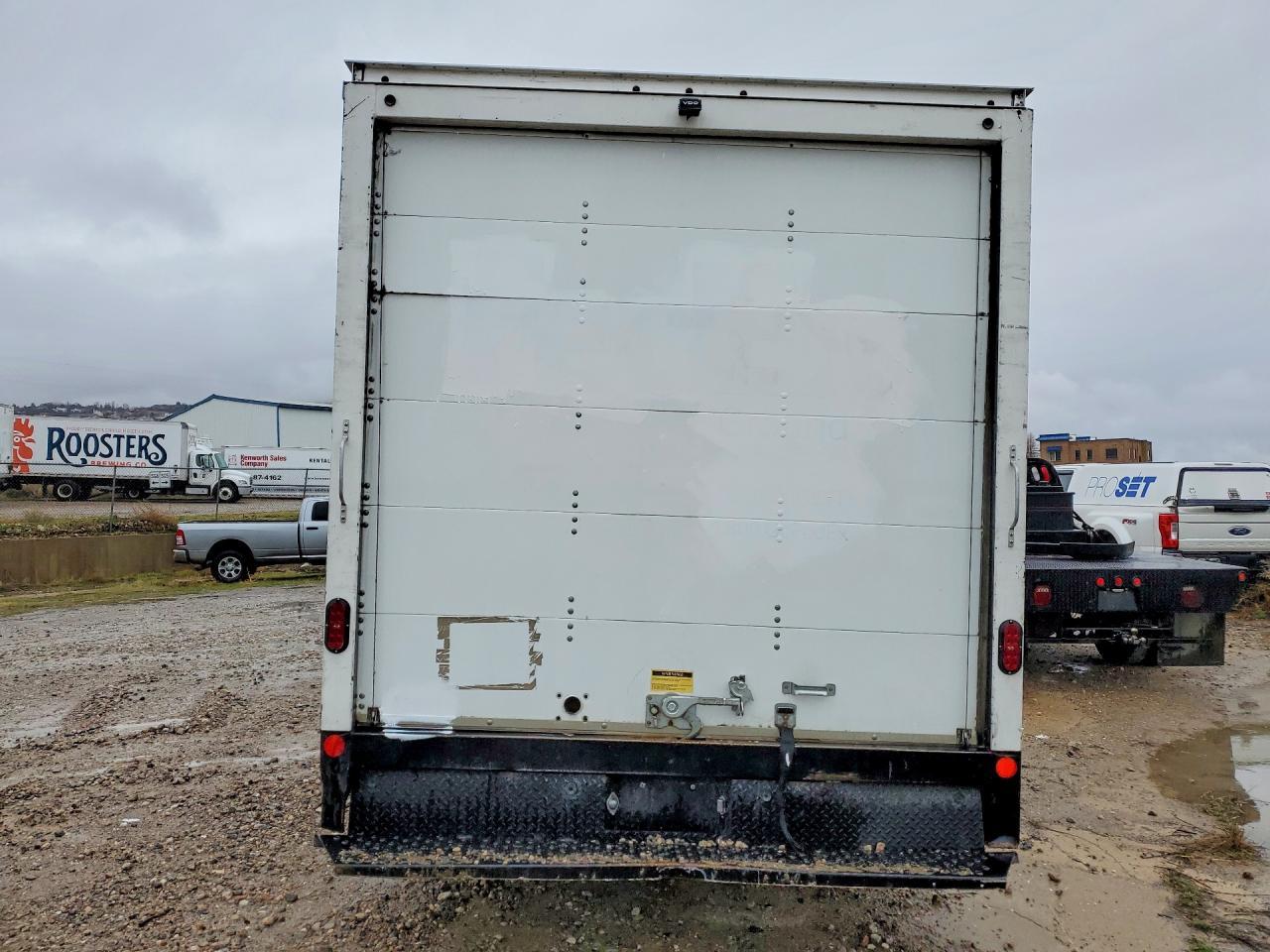 2019 Ford Econoline E450 Delivery Truck