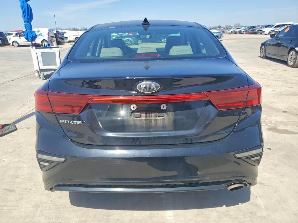 2019 KIA Forte lxs
