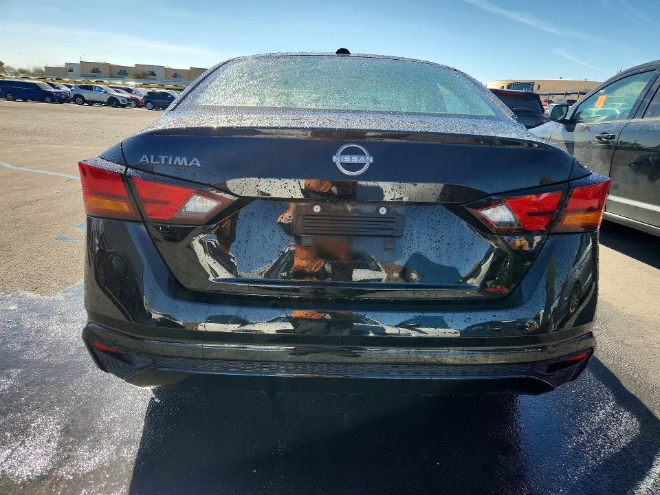 2025 Nissan Altima 2.5 sv