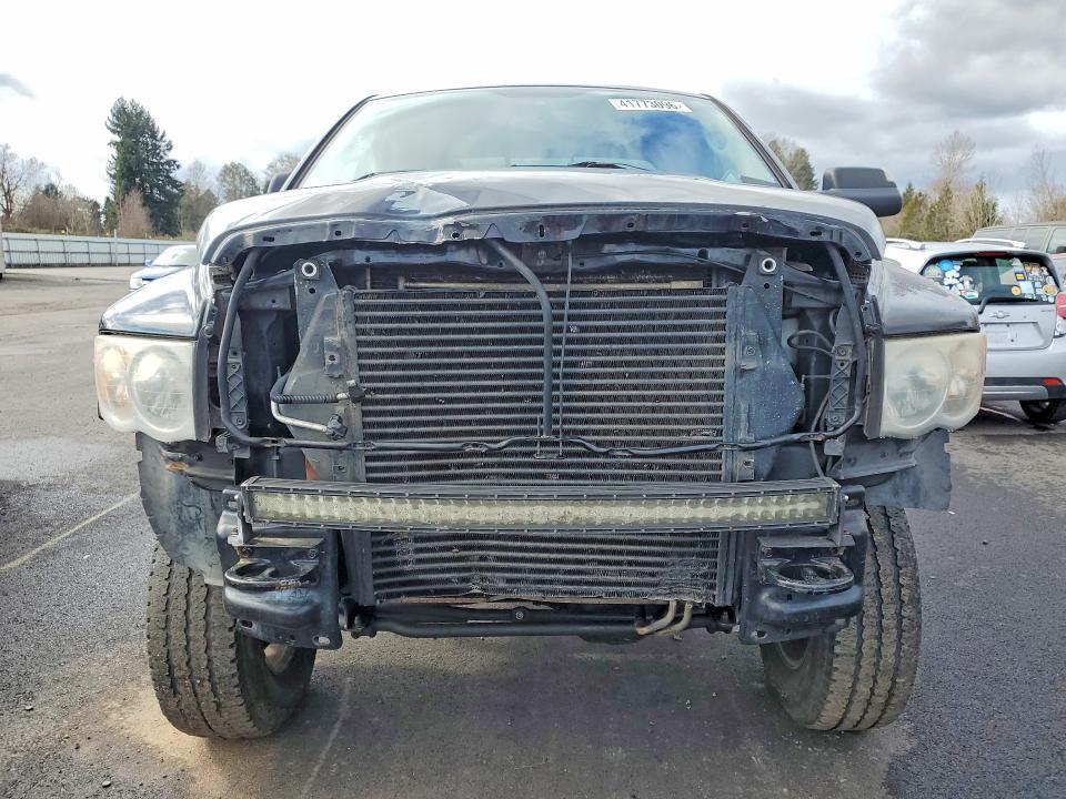 2005 Dodge RAM 2500 ST