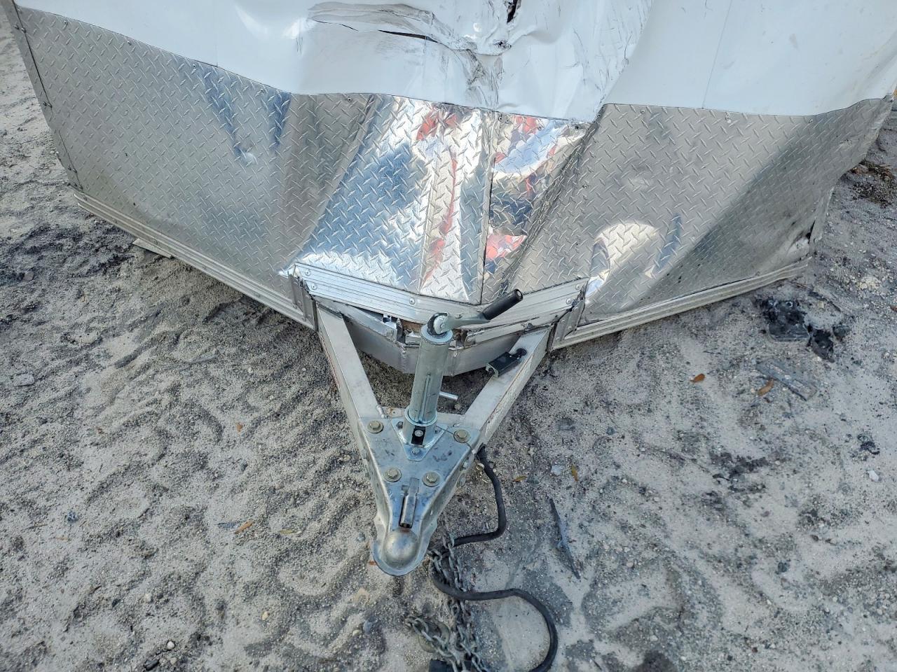 2020 Alcom Llc 2020 Alcom Enclosed Cargo Trailer