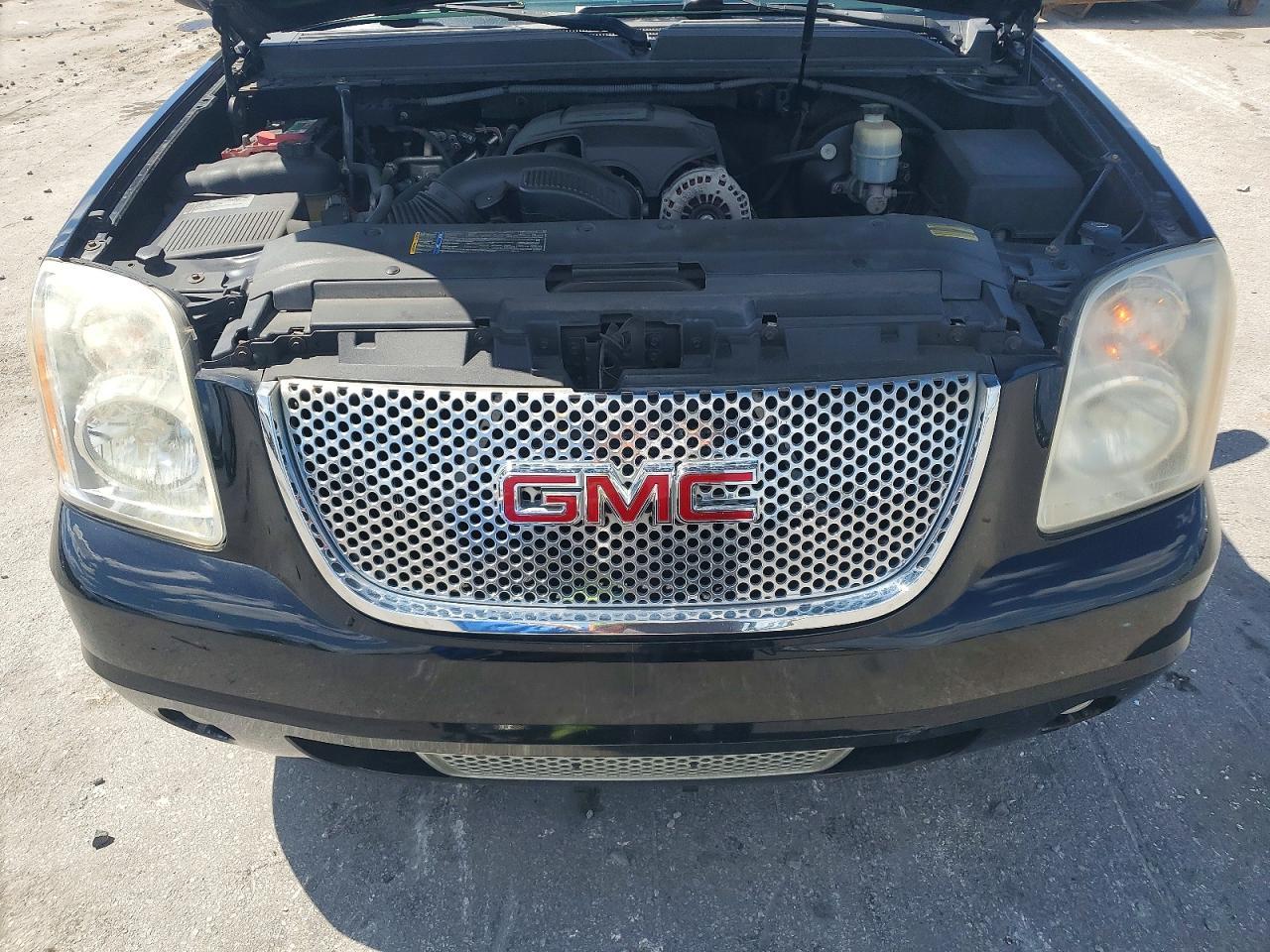 2009 GMC Yukon Denali