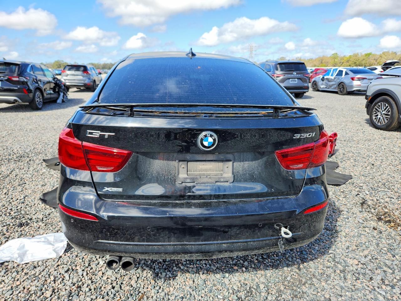 2018 BMW 330 Xigt