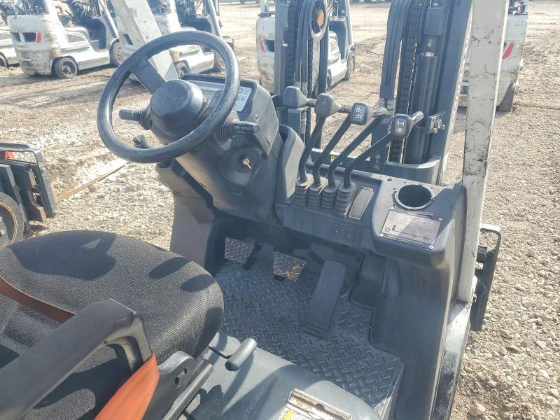 2015 Unicariers 2015 Nissan MCP1F2A20LV Forklift