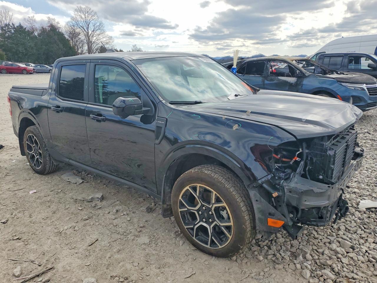 2025 Ford Maverick Lariat