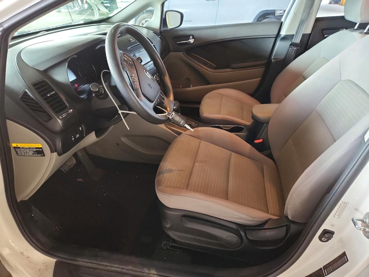 2016 KIA Forte lx
